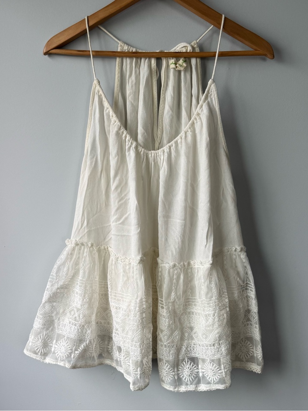 (S) Staring at Stars white Lace-Trim Spaghetti Strap Tank